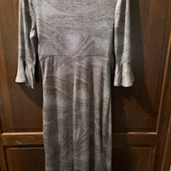 Connected Apparel Petite Metallic Bell-Sleeve Dress - Picture 2 of 4